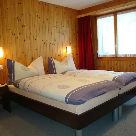 Apartment Azur Saas-Almagell