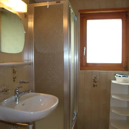 Apartment Azur Saas-Almagell